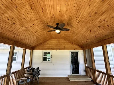 Screened Deck 