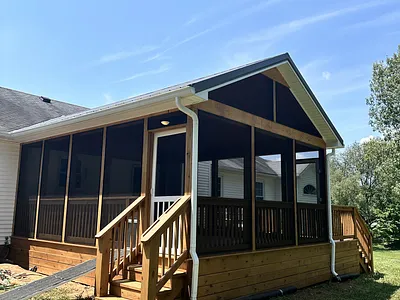 Screened Deck 